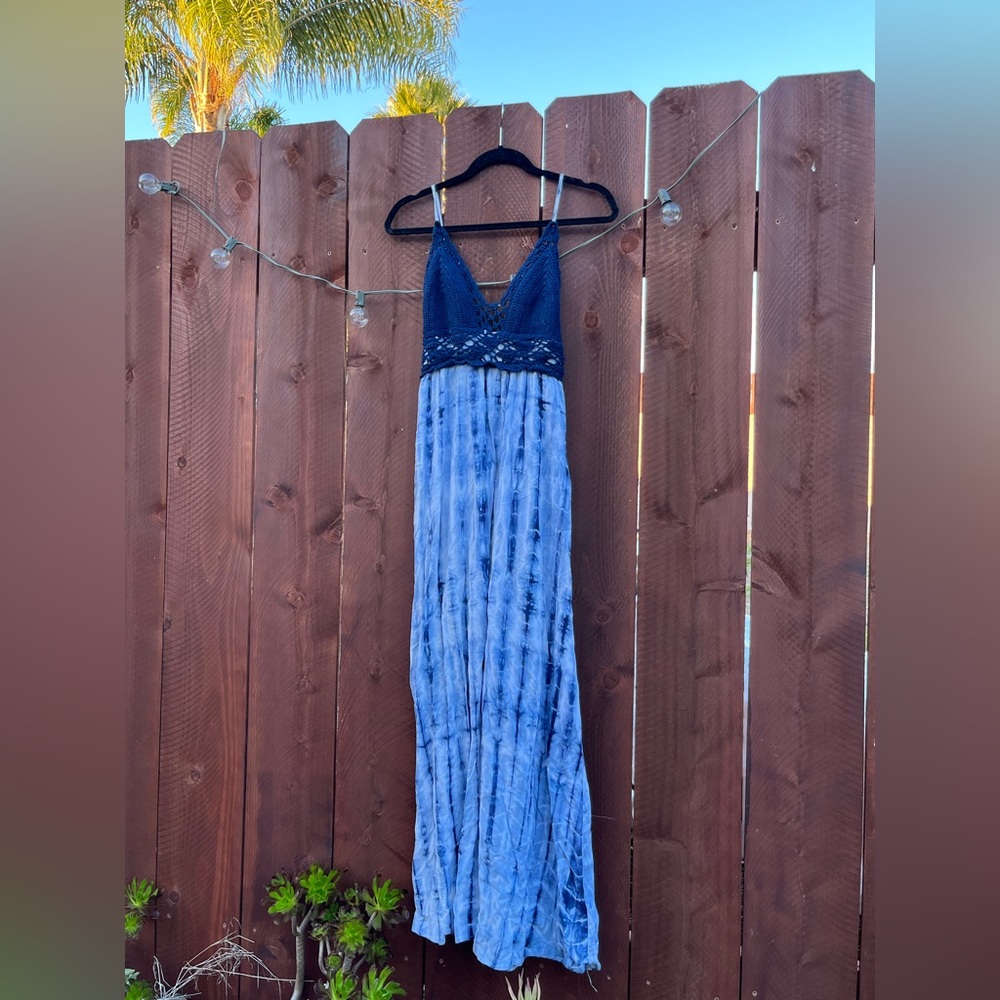 Crochet Detail Maxi Dress
